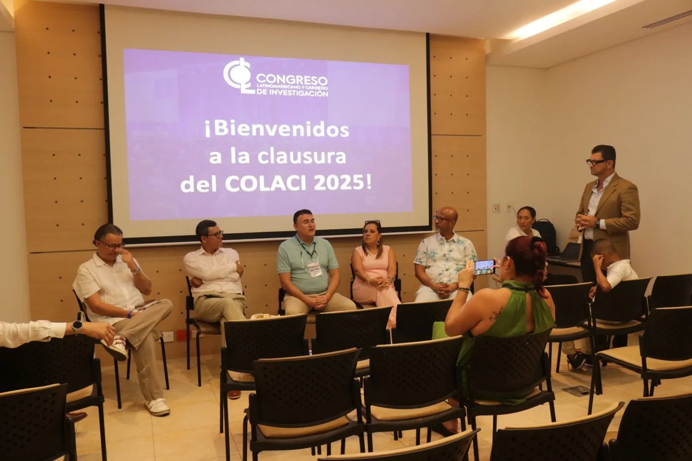 Participantes del COLACI 2025 (foto 26)