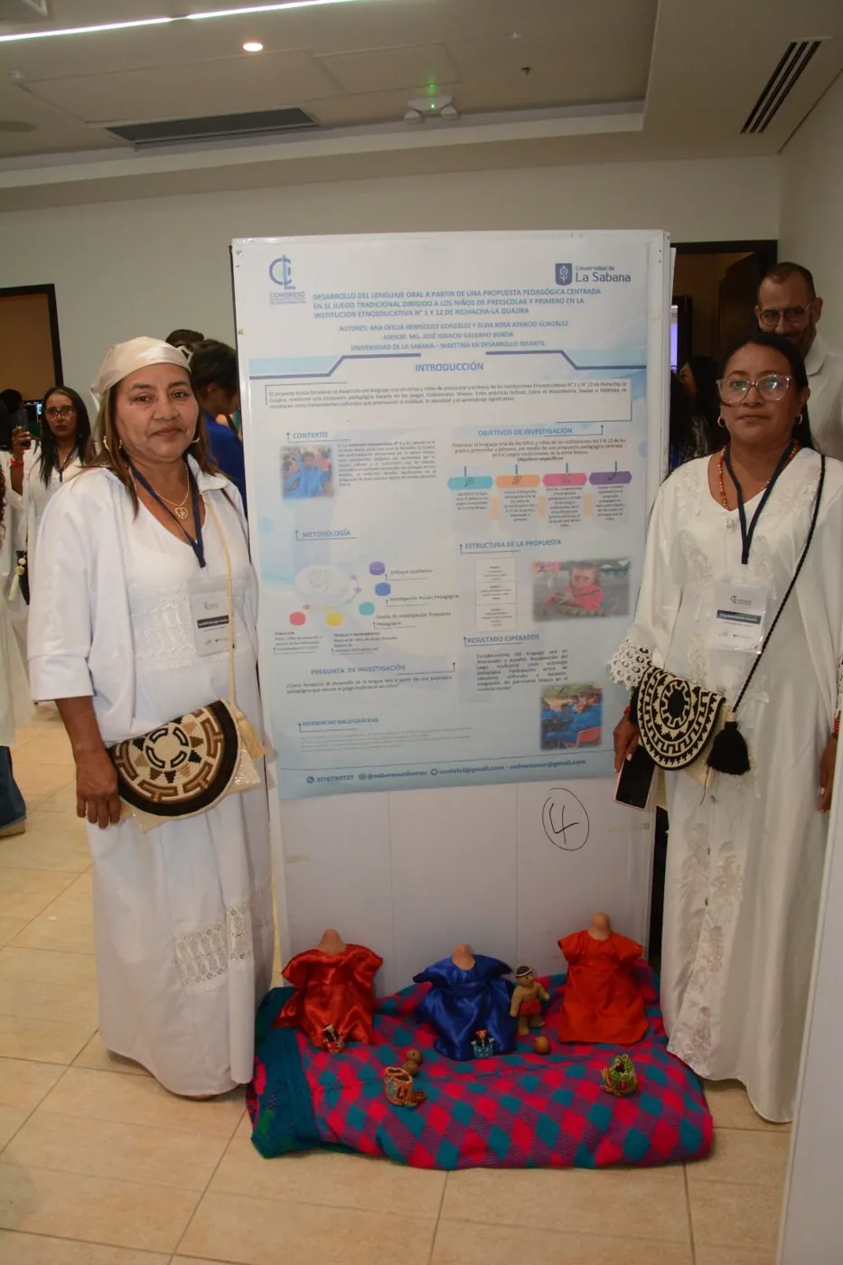 Presentación de póster en el COLACI 2025 (foto 19)